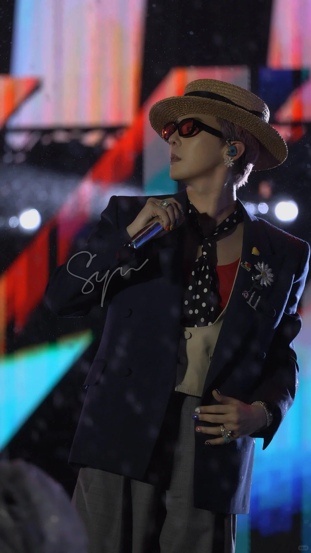 Phải đến khi “anh Long” sang Việt Nam, nhiều người mới gật gù: Sơn Tùng quá giống G-Dragon!- Ảnh 12.