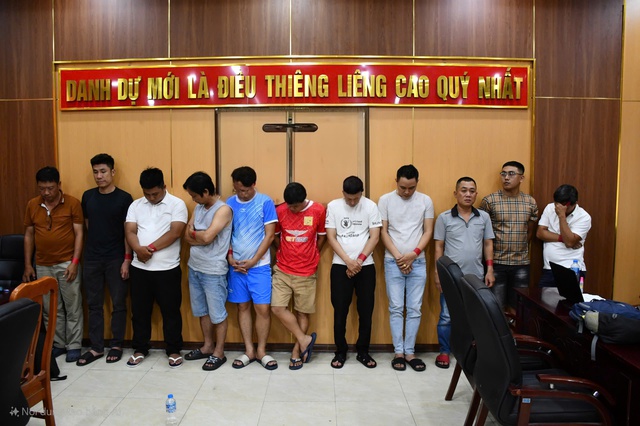 Khám xét khẩn cấp nơi ở của 2 'ông trùm' Nguyễn Minh Trí, Huỳnh Văn An, thu giữ 15.000 trang dữ liệu- Ảnh 2.