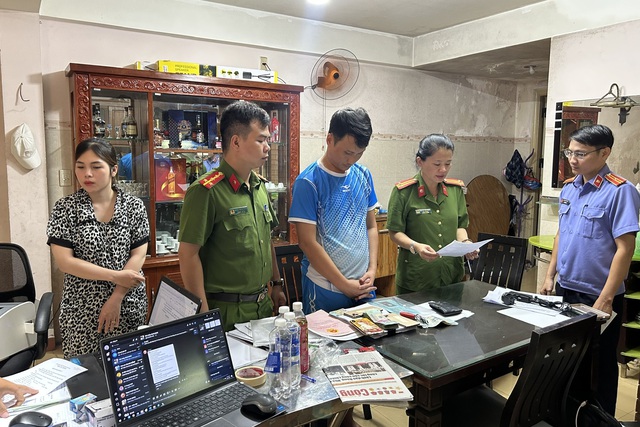Khám xét khẩn cấp nơi ở của 2 'ông trùm' Nguyễn Minh Trí, Huỳnh Văn An, thu giữ 15.000 trang dữ liệu- Ảnh 3.