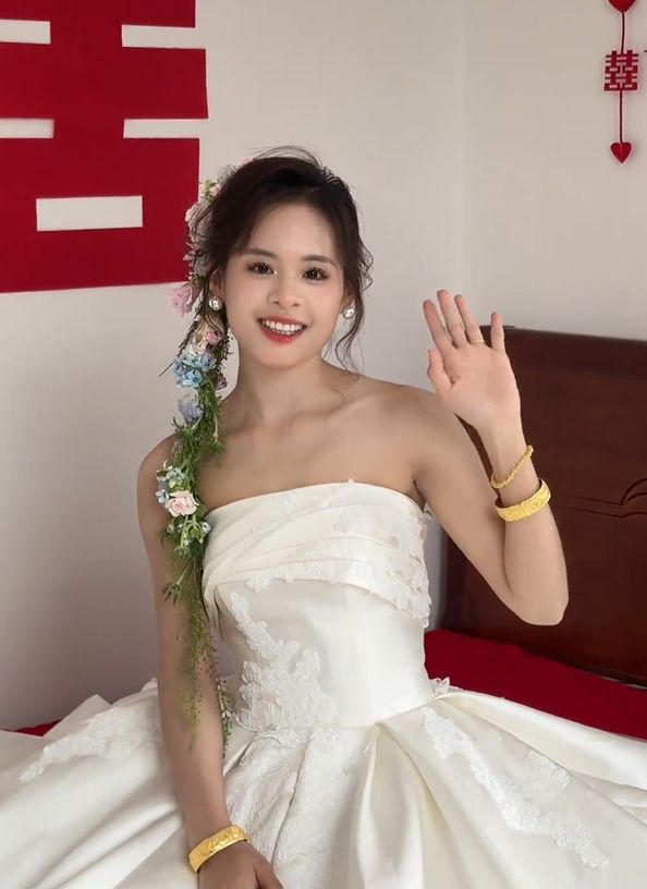 Cô dâu "gây sốt" tại đám cưới quê vì quá xinh đẹp, nhan sắc nổi bật như tiên nữ- Ảnh 5.