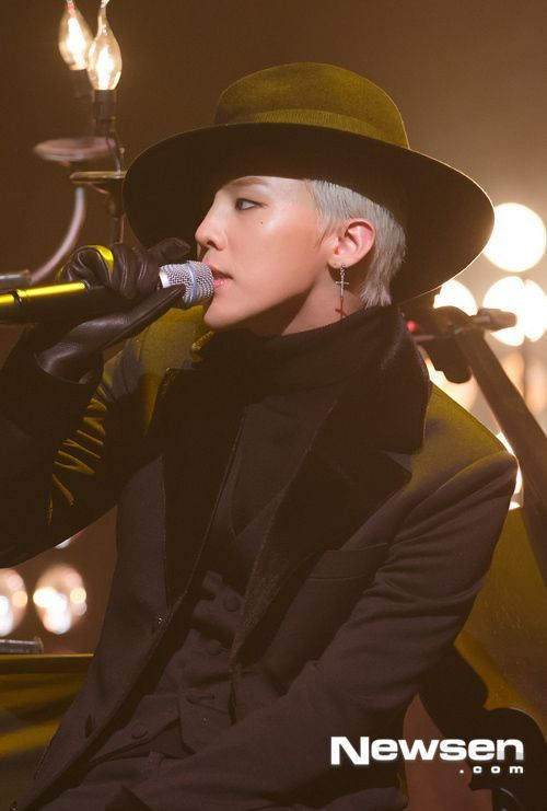 G-Dragon cũng có ngày bắt chước Sơn Tùng M-TP hay sao?- Ảnh 16.