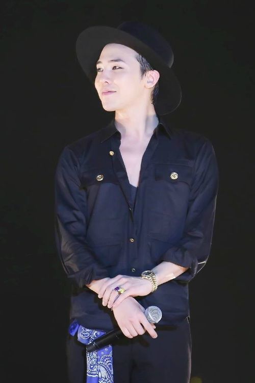 G-Dragon cũng có ngày bắt chước Sơn Tùng M-TP hay sao?- Ảnh 17.