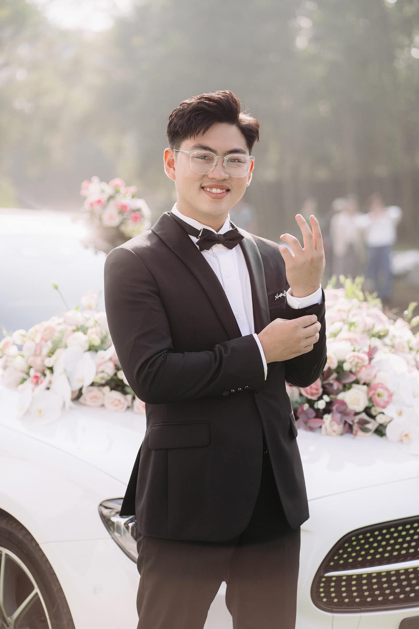 "Bóc" khối tài sản và độ giàu có của giám đốc sinh năm 1999 - con trai Bà Tuyết Diamond- Ảnh 4.