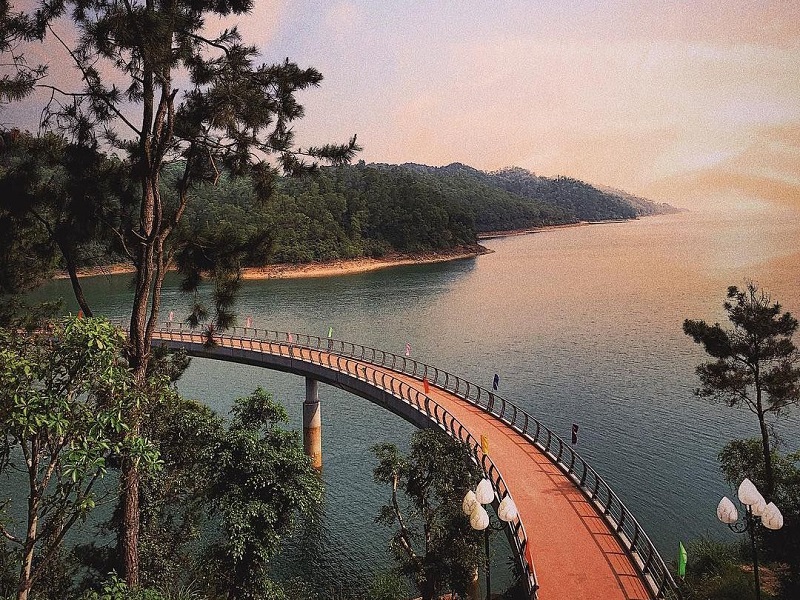 Hành trình chạm vào vẻ đẹp nguyên sơ với những món ngon gói trọn hương vị đậm đà, là đặc sản 