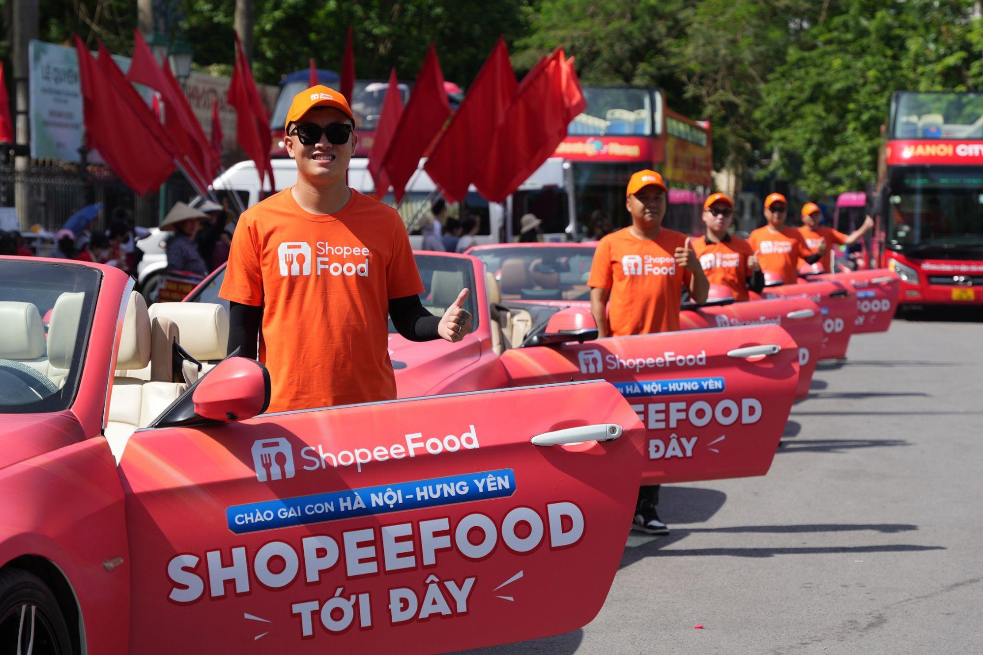 Nhìn lại hành trình ShopeeFood rực sắc cam tại Hà Nội và Hưng Yên: Gai Con đã được chiều hết nấc!- Ảnh 1.