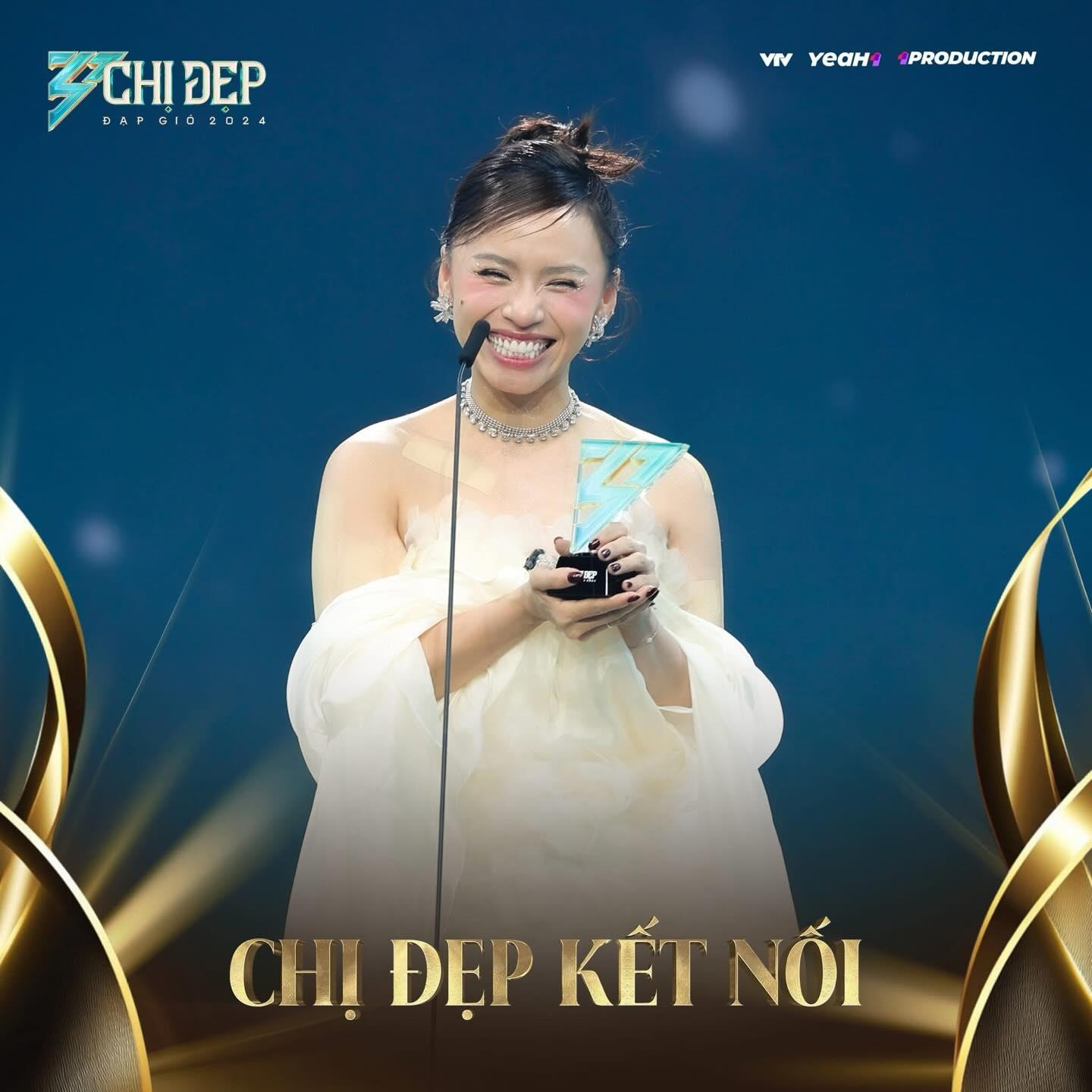Lấp lánh viên kim cương trên tay, Ngọc Phước chia sẻ điều này khiến ai nấy trầm trồ- Ảnh 4.