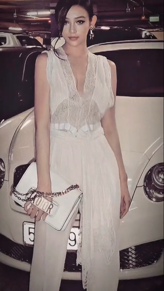 Huyền Baby khoe ảnh "girl phố" 10 năm trước, netizen phong ngay làm Paris Hilton bản Việt- Ảnh 10.