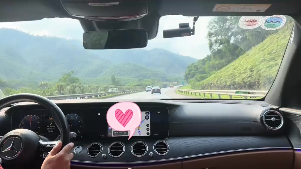 "Bóc" khối tài sản và độ giàu có của giám đốc sinh năm 1999 - con trai Bà Tuyết Diamond- Ảnh 6.