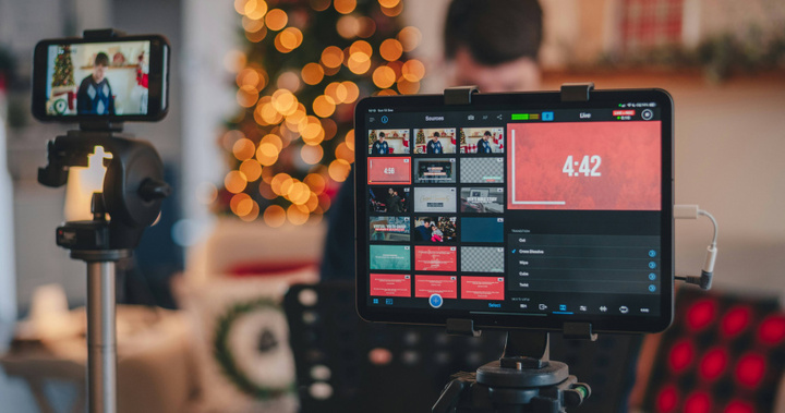 Quý bà tặng 25 tỷ cho mỹ nam livestream, chồng kiện đòi còn mất thêm án phí- Ảnh 1.