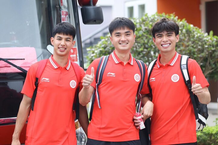 Tuyển thủ U23 Việt Nam sang châu Phi thi đấu- Ảnh 1. Tuyển thủ U23 Việt Nam sang châu Phi thi đấu- Ảnh 1.