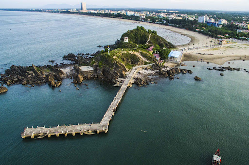 Phát hiện hòn đảo được ví là "hòn ngọc xanh" ngay ở Cửa Lò, du khách nhận xét: Không nghĩ đẹp đến vậy!- Ảnh 2.