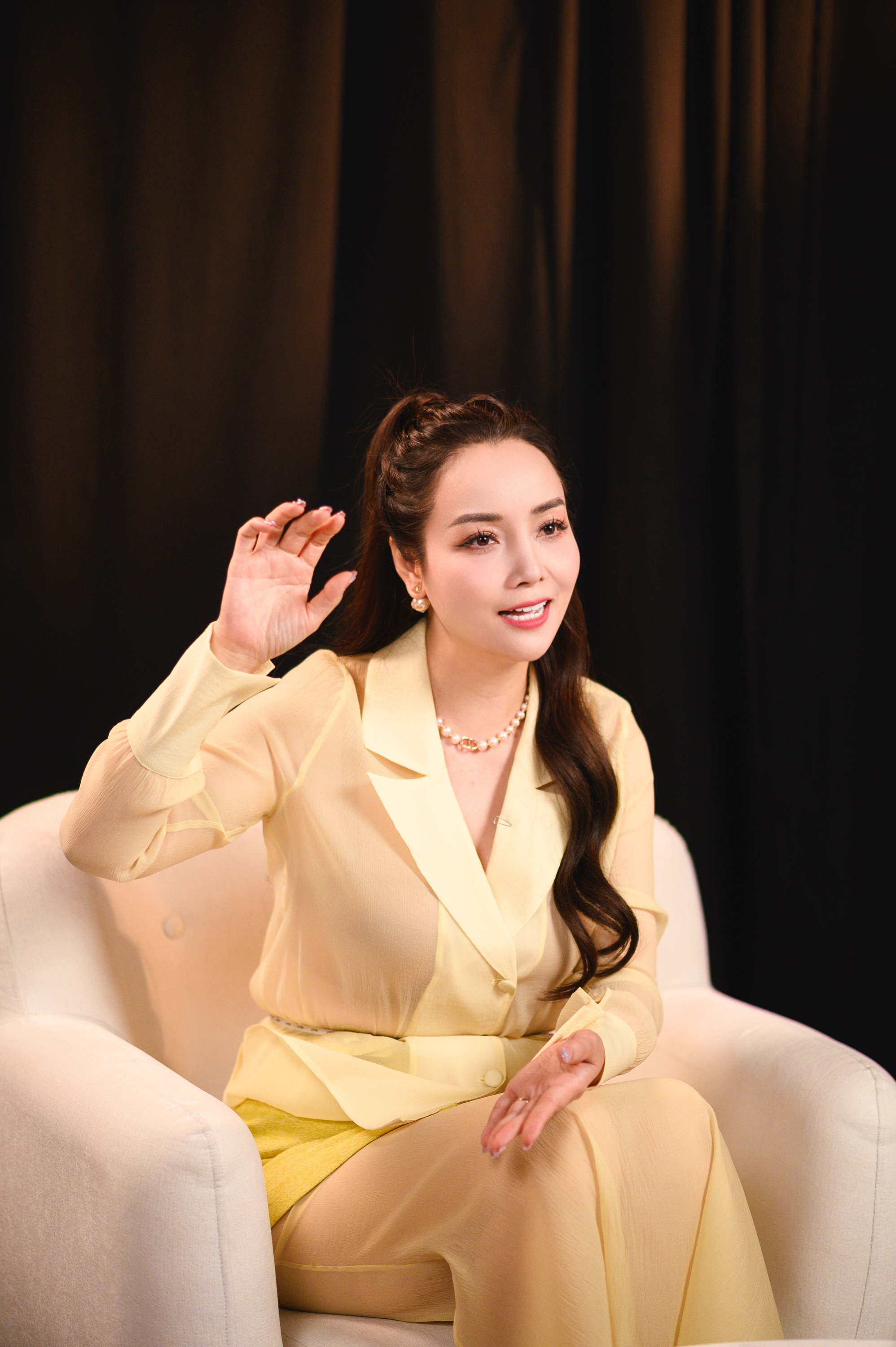Mai Thu Huyền: Những người chê phim của tôi đa số đều chưa xem, họ chỉ nghe theo dư luận, đọc bình luận trên MXH- Ảnh 2. Mai Thu Huyền: Những người chê phim của tôi đa số đều chưa xem, họ chỉ nghe theo dư luận, đọc bình luận trên MXH- Ảnh 2.