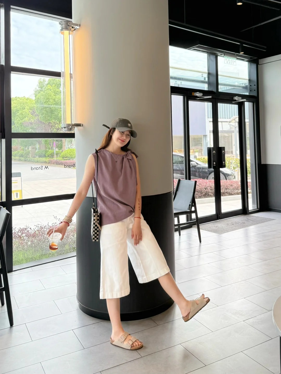3 kiểu phụ kiện phong thủy nên đeo trong tháng 7 Dương lịch: Đẹp sang lại còn giữ vía, đón may- Ảnh 3.