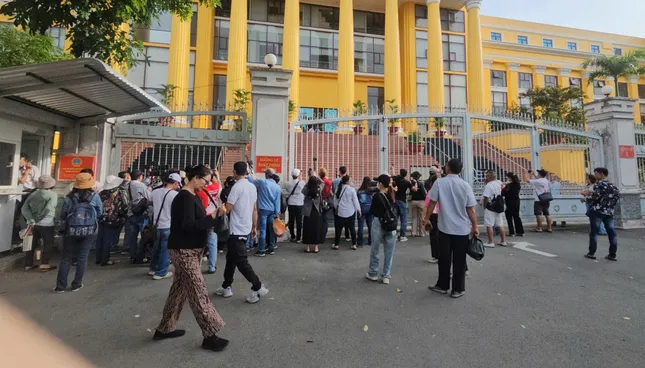 T&igrave;nh huống phải ho&atilde;n phi&ecirc;n t&ograve;a của con nu&ocirc;i NSƯT Vũ Linh- Ảnh 3.