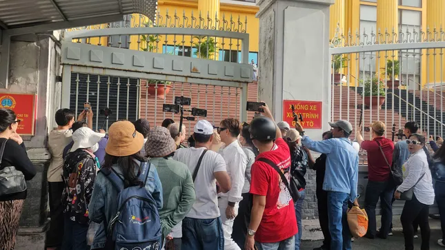 T&igrave;nh huống phải ho&atilde;n phi&ecirc;n t&ograve;a của con nu&ocirc;i NSƯT Vũ Linh- Ảnh 2.