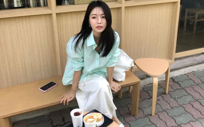 Ngồi cạnh đồng nghiệp "đại gia ngầm" mới hiểu thế n&agrave;o l&agrave; người gi&agrave;u thầm lặng- Ảnh 1.