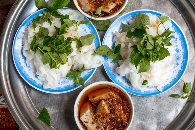 Khách Tây nhận xét: Việt Nam có 1 món vừa rẻ, vừa ngon, hầu như không tìm thấy ở nơi khác- Ảnh 3.