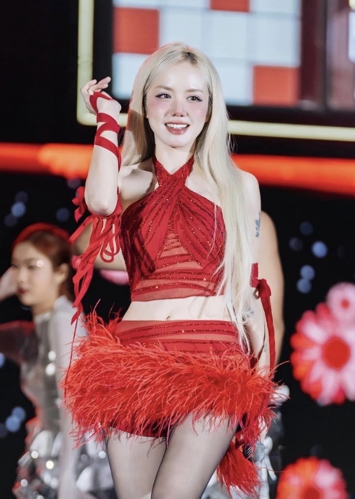 Điều ít biết về "em xinh" là fan cứng của G-Dragon, có chị gái nổi tiếng- Ảnh 4.