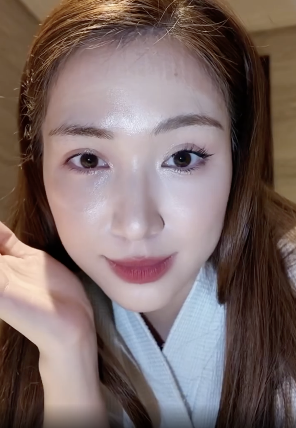 Hoà Minzy mới nâng mũi?- Ảnh 8. Hoà Minzy mới nâng mũi?- Ảnh 8.