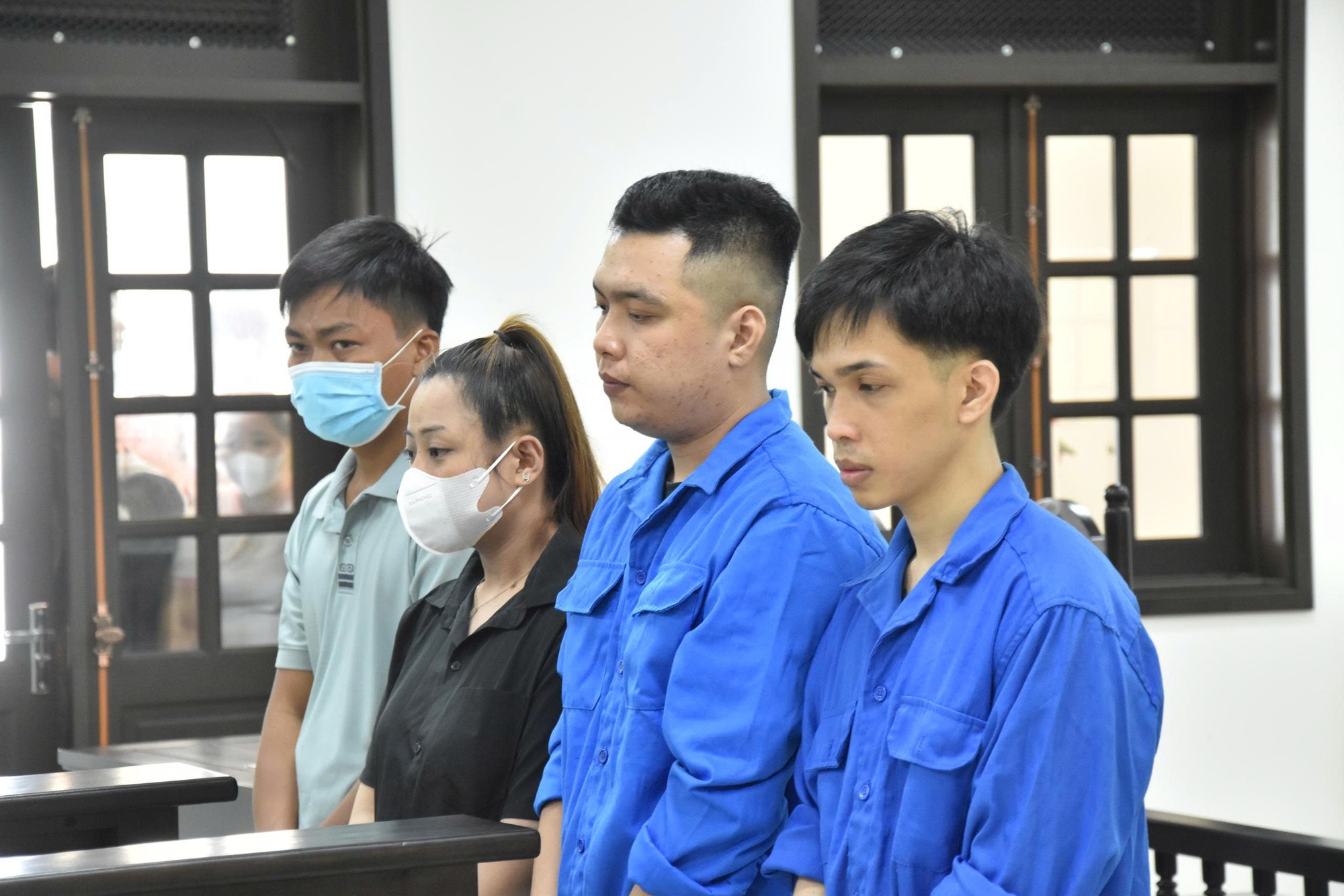 Lên mạng kêu gọi từ thiện cho trẻ mồ côi để lấy tiền… mua vàng- Ảnh 1.