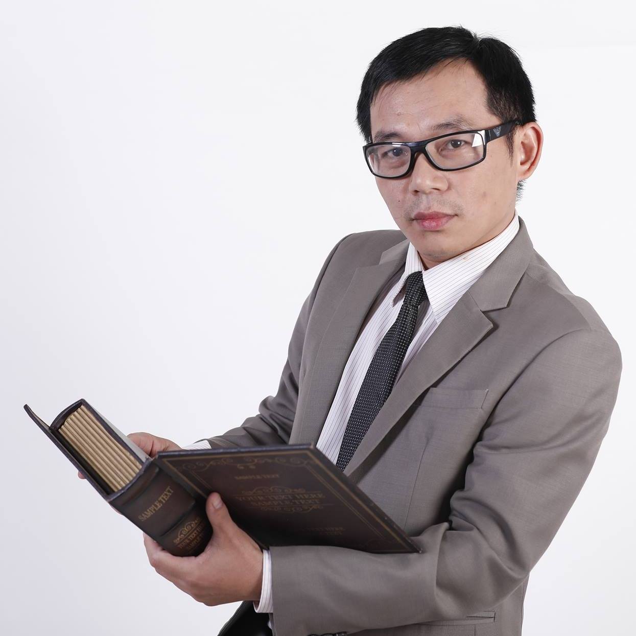 Thế hệ 8X-9X ôn thi đại học chắc nhớ mãi: Lý thầy Cẩn, Văn thầy Hưởng, Anh cô Chi Mai... ai cũng là một tượng đài!- Ảnh 8.
