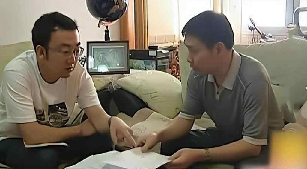Cha mất để lại “khối tài sản hơn 8.752 tỷ đồng”, 4 người con bị mẹ kế kiện ra tòa đòi thừa kế toàn bộ theo di chúc, tòa án tuyên bố: “Phải chia đều cho cả 5”- Ảnh 2.