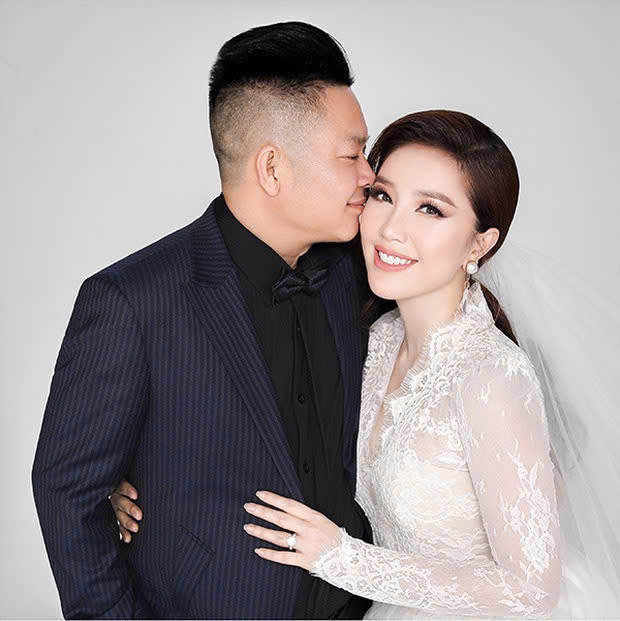 Sao nữ Việt giàu sụ từ khi 16 tuổi: Bố mẹ là trùm bất động sản, rơi vào trầm cảm vì cháy nhà- Ảnh 16.