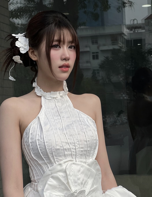 Nàng thơ của Đen Vâu - tự tin có đủ nhưng thiếu mỗi giọng hát tốt- Ảnh 5.