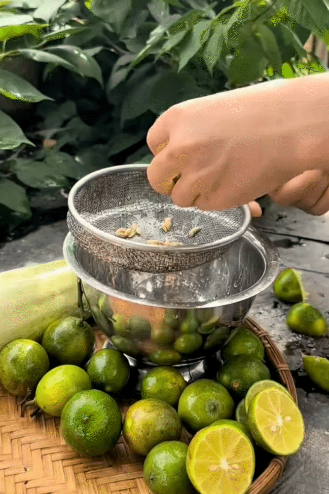 Da chi chít mụn do 5 năm rửa mặt sai cách, cô nàng chữa lành làn da bằng loại hạt mà mọi người vứt bỏ- Ảnh 11.