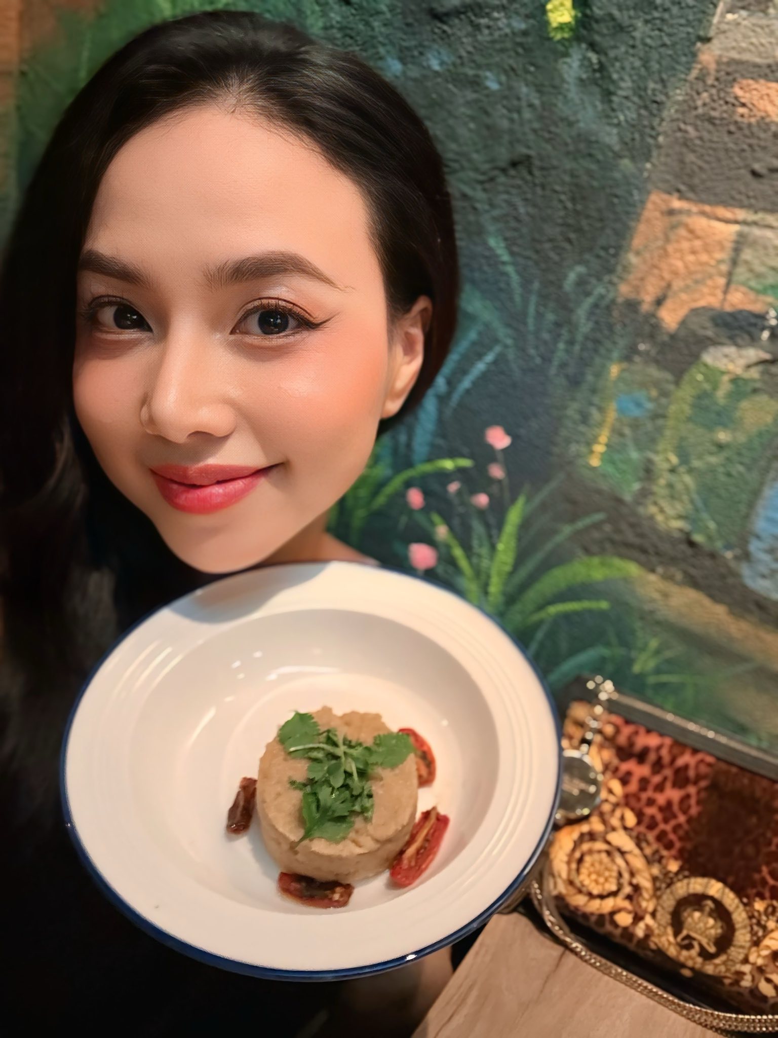 Vợ Victor Vũ dính nghi vấn can thiệp thẩm mỹ nhưng nhìn ảnh hiện tại so với quá khứ nhiều người tấm tắc: Đó là quyết định đúng đắn!- Ảnh 6.
