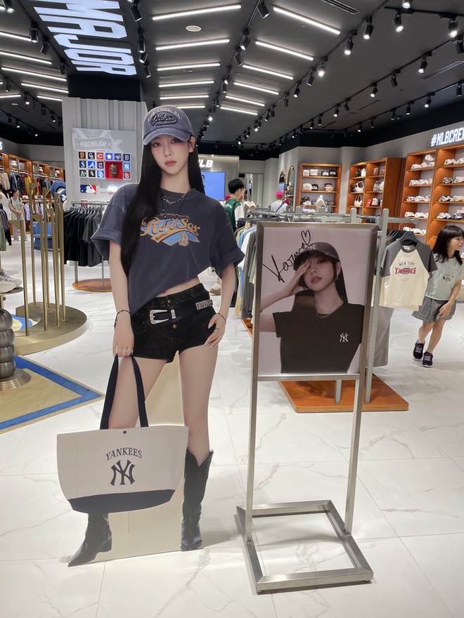 Cửa hàng MLB bị cướp trắng trợn giữa trung tâm thương mại, nhưng đồ bị cướp lạ lắm- Ảnh 4.