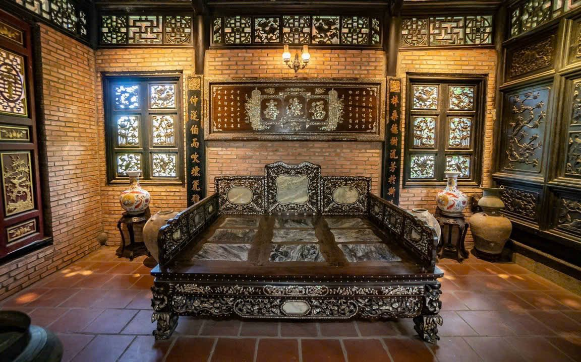 Bên trong biệt phủ 100 tỷ, rộng 16.000 m2 của Hoàng Mập: Giường ngủ 2,3 tỷ, hồ cá 4.000 đô một con- Ảnh 6.
