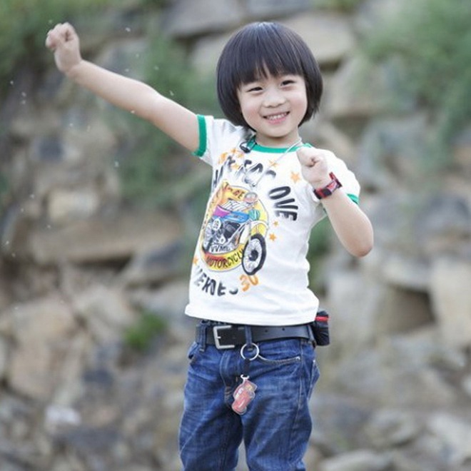 Không tin được đây là visual con trai 16 tuổi của nam thần số 1 màn ảnh Lâm Chí Dĩnh!- Ảnh 10.