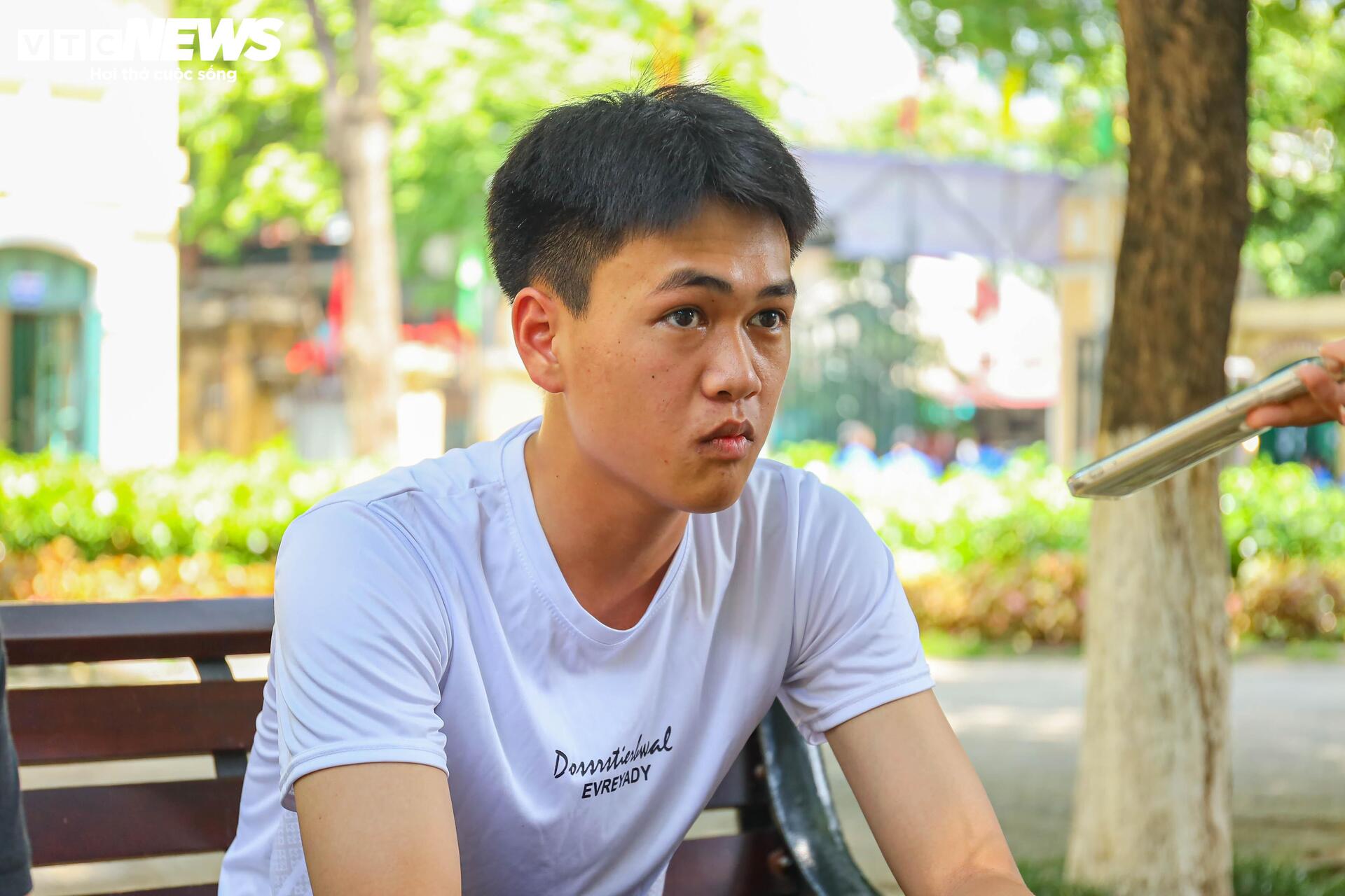 Hơn 1,16 triệu thí sinh bước vào kỳ thi tốt nghiệp THPT lịch sử- Ảnh 5.
