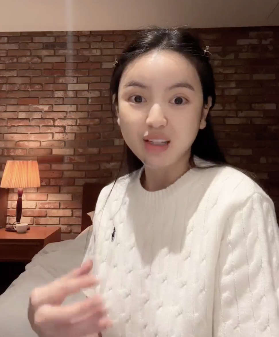 Chu Thanh Huyền kể lại trải nghiệm kinh hoàng khi đi xử lý hậu quả phẫu thuật thẩm mỹ- Ảnh 3. Chu Thanh Huyền kể lại trải nghiệm kinh hoàng khi đi xử lý hậu quả phẫu thuật thẩm mỹ- Ảnh 3.