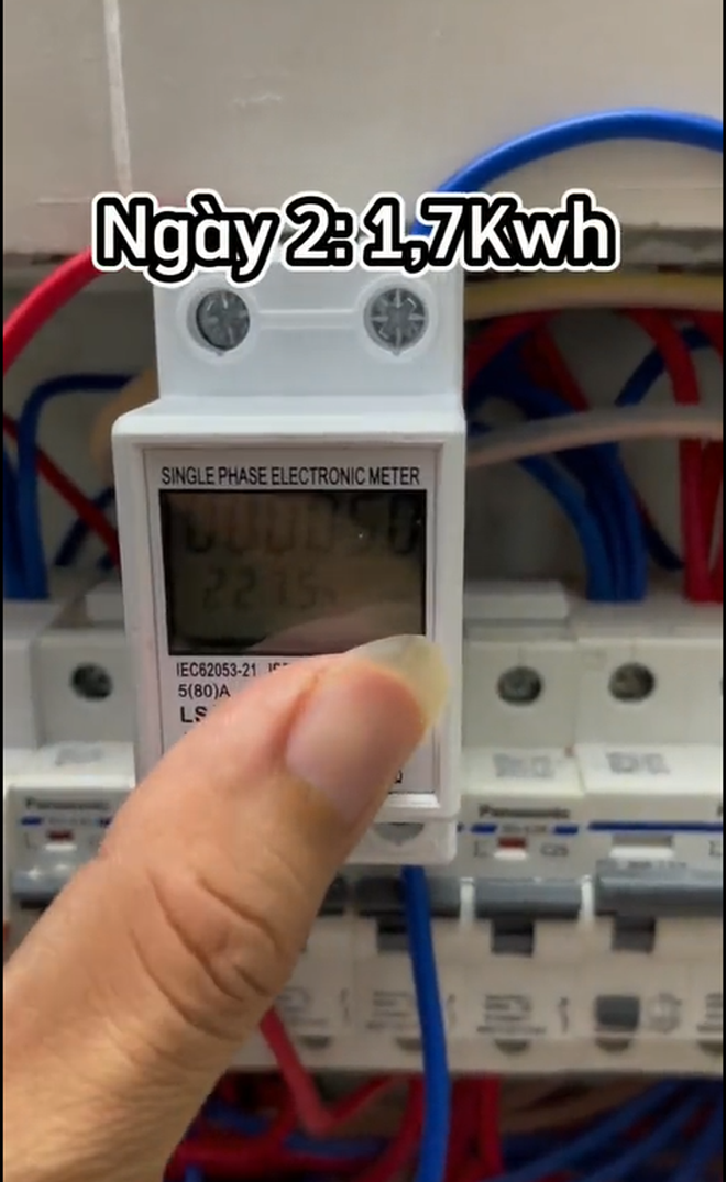 Bật điều hòa 26 độ 8 tiếng qua đêm tốn bao nhiêu điện? Người dùng làm thử nghiệm cho ra câu trả lời- Ảnh 4.