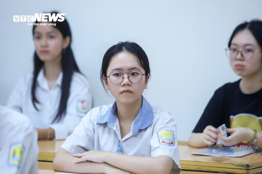 Hơn 1,16 triệu thí sinh bước vào kỳ thi tốt nghiệp THPT lịch sử- Ảnh 19.