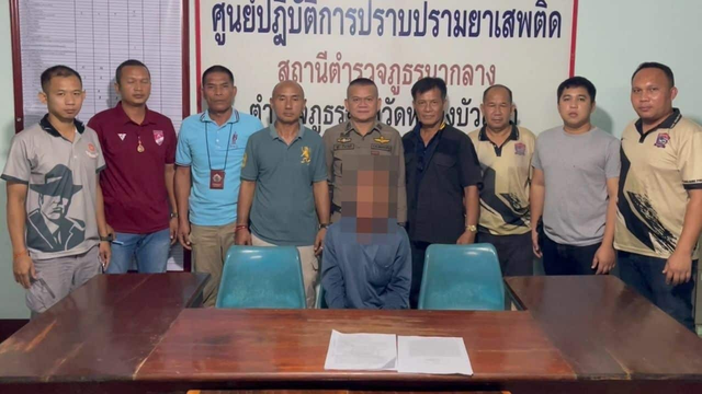 Thái Lan: Cháu trai bị ông rút súng bắn tử vong ngay trên cánh đồng, nghe lời khai của nghi phạm mà xót xa- Ảnh 3. Thái Lan: Cháu trai bị ông rút súng bắn tử vong ngay trên cánh đồng, nghe lời khai của nghi phạm mà xót xa- Ảnh 3.
