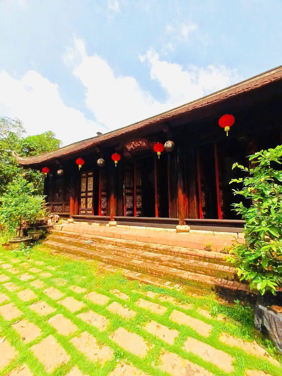 Bên trong biệt phủ 100 tỷ, rộng 16.000 m2 của Hoàng Mập: Giường ngủ 2,3 tỷ, hồ cá 4.000 đô một con- Ảnh 3.