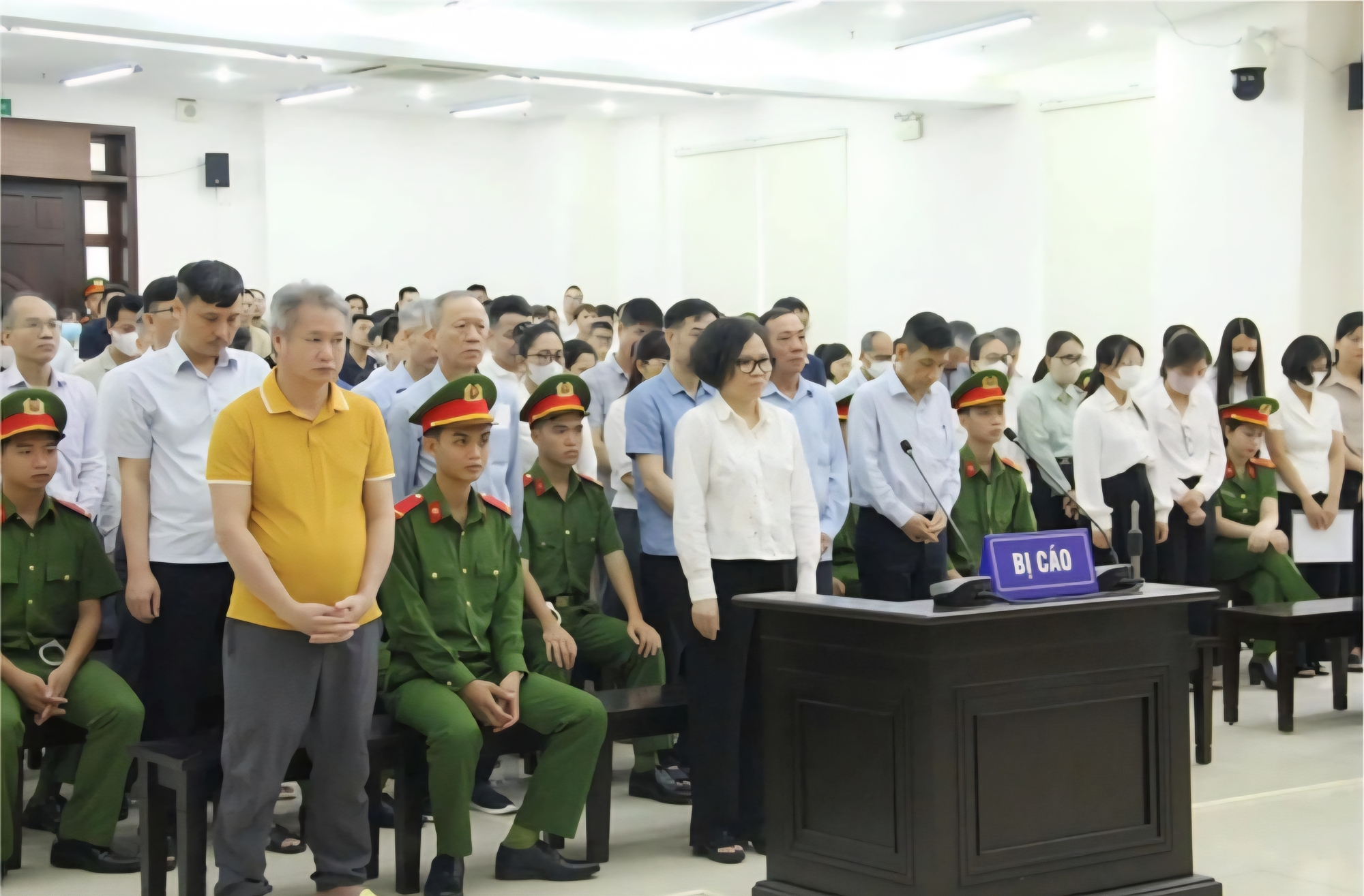 Cựu chủ tịch FLC Trịnh Văn Quyết được giảm 14 năm tù- Ảnh 1.
