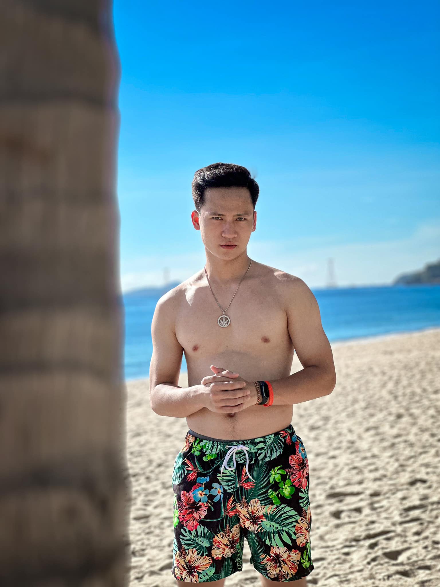 "Nam thần" U23 Việt Nam cầu hôn bạn gái sau 7 năm hẹn hò, nàng WAG cực sexy, thành tích học tập mới đáng nể- Ảnh 8.