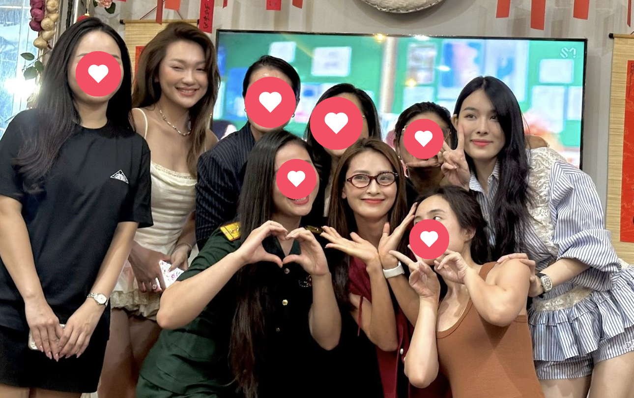 Dụi mắt không nhận ra Ngọc Nữ Top10 HHHV Việt Nam khi đi chơi với cầu thủ, bị MC Huyền Trang Mù Tạt 
