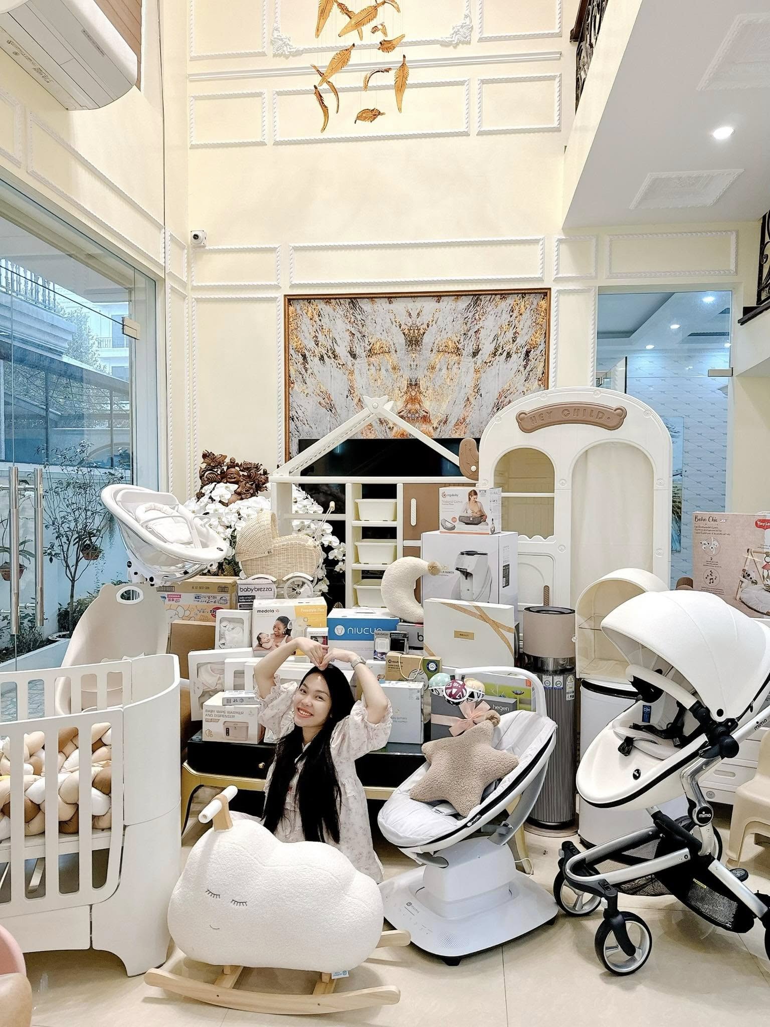"Phú bà" Bắc Giang khiến hội mẹ bỉm nhức cái đầu vì yêu cầu bảo mẫu xếp bát ăn dặm cho con: Mỗi ngày 1 bộ, lại còn phải theo chủ đề- Ảnh 18.