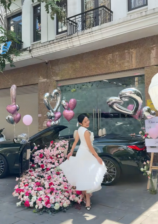 "Phú bà" Bắc Giang khiến hội mẹ bỉm nhức cái đầu vì yêu cầu bảo mẫu xếp bát ăn dặm cho con: Mỗi ngày 1 bộ, lại còn phải theo chủ đề- Ảnh 15.