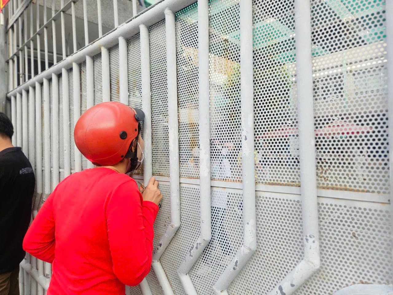 Kết thúc buổi đầu tiên thi tốt nghiệp THPT 2025: Đề hay, thí sinh phấn khởi, được 1/3 chặng đường rồi!- Ảnh 40.