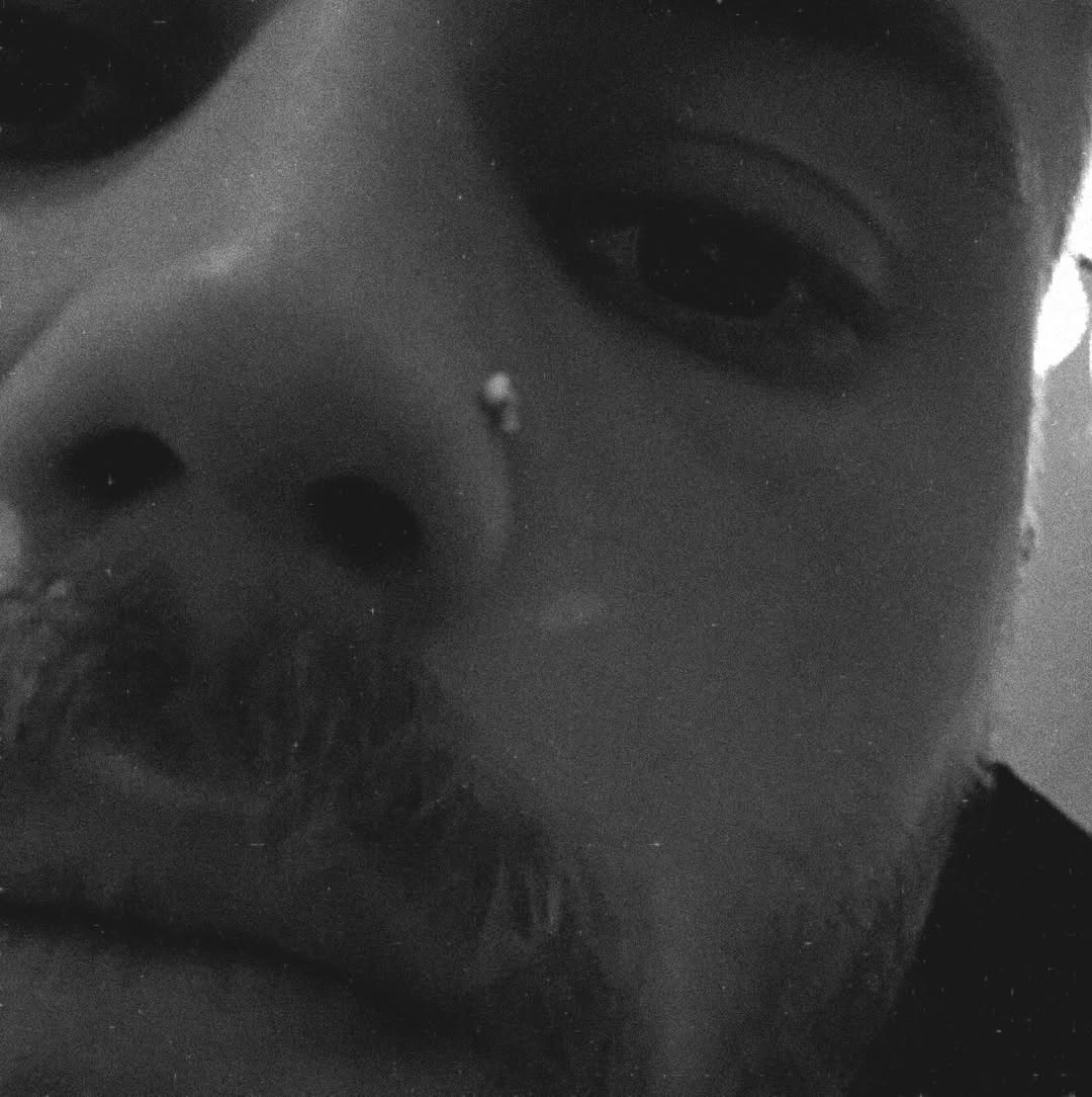 Justin Bieber và 11 bài đăng bất ổn: 