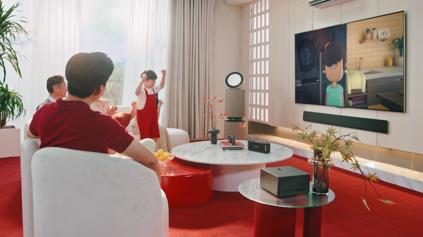 "Thấu cảm chạm Thương yêu" cán mốc 3,5 triệu lượt xem sau 3 ngày ra mắt- Ảnh 3.