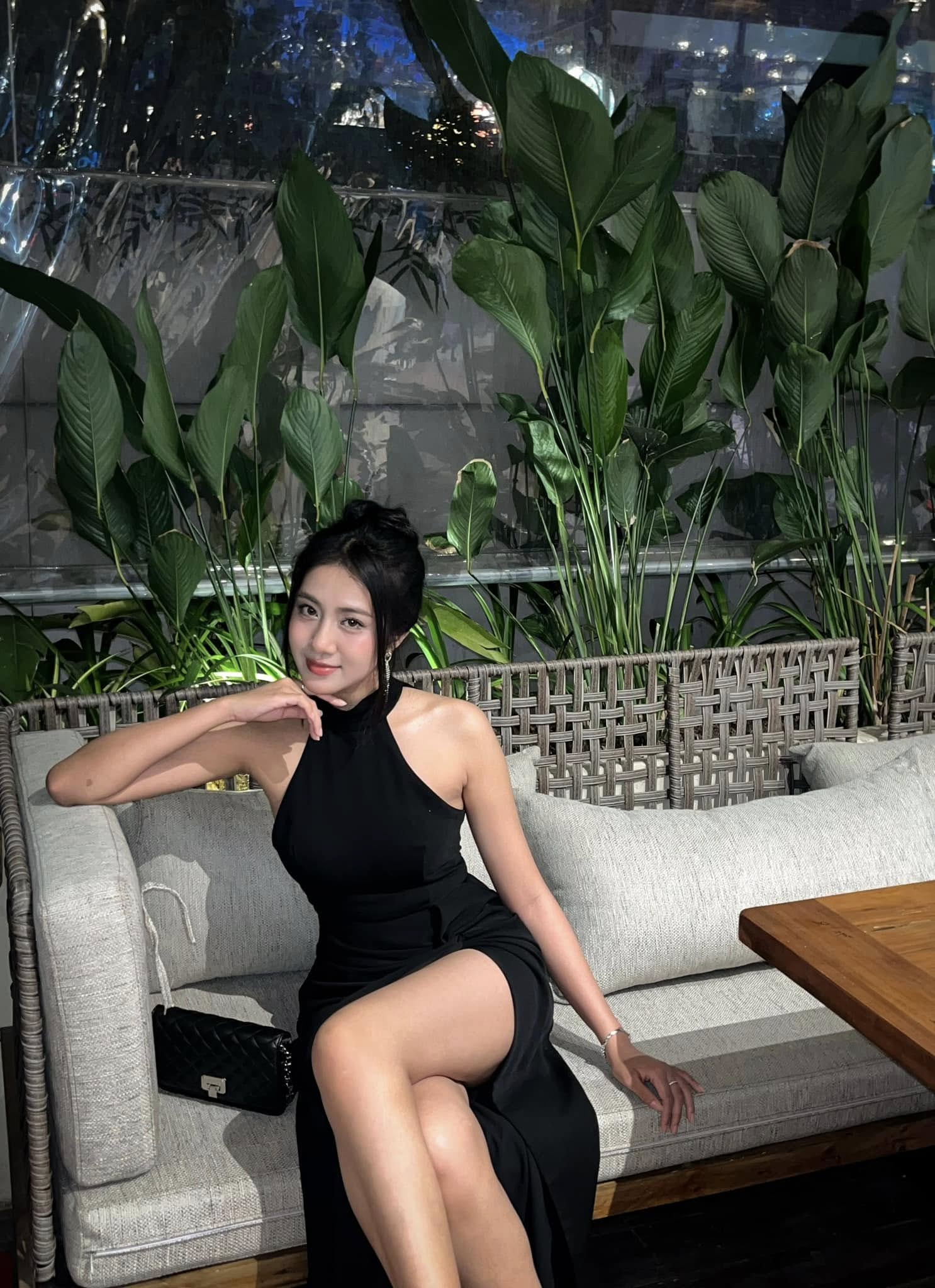 "Tất tần tật" về Tân Hoa hậu Việt Nam Hà Trúc Linh: Visual đời thường gây bất ngờ, gia thế ra sao?- Ảnh 5.