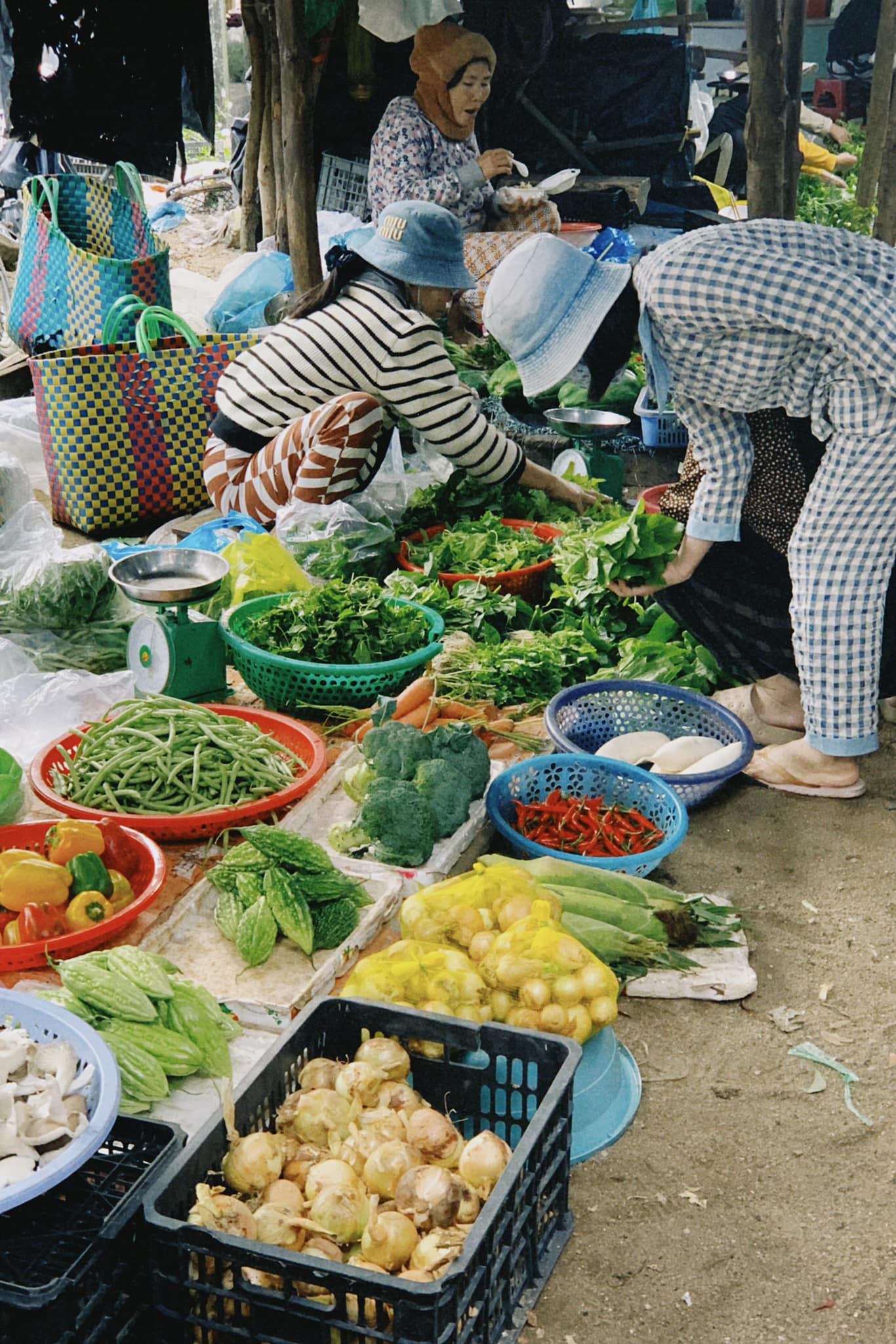 Hành trình rời Hà Nội về Phú Yên của cô nàng 25 tuổi: Từ bỏ công việc 30 triệu/tháng, về sống ở làng chài, tiêu 5 triệu/tháng vẫn còn tiền gửi về cho gia đình- Ảnh 13.