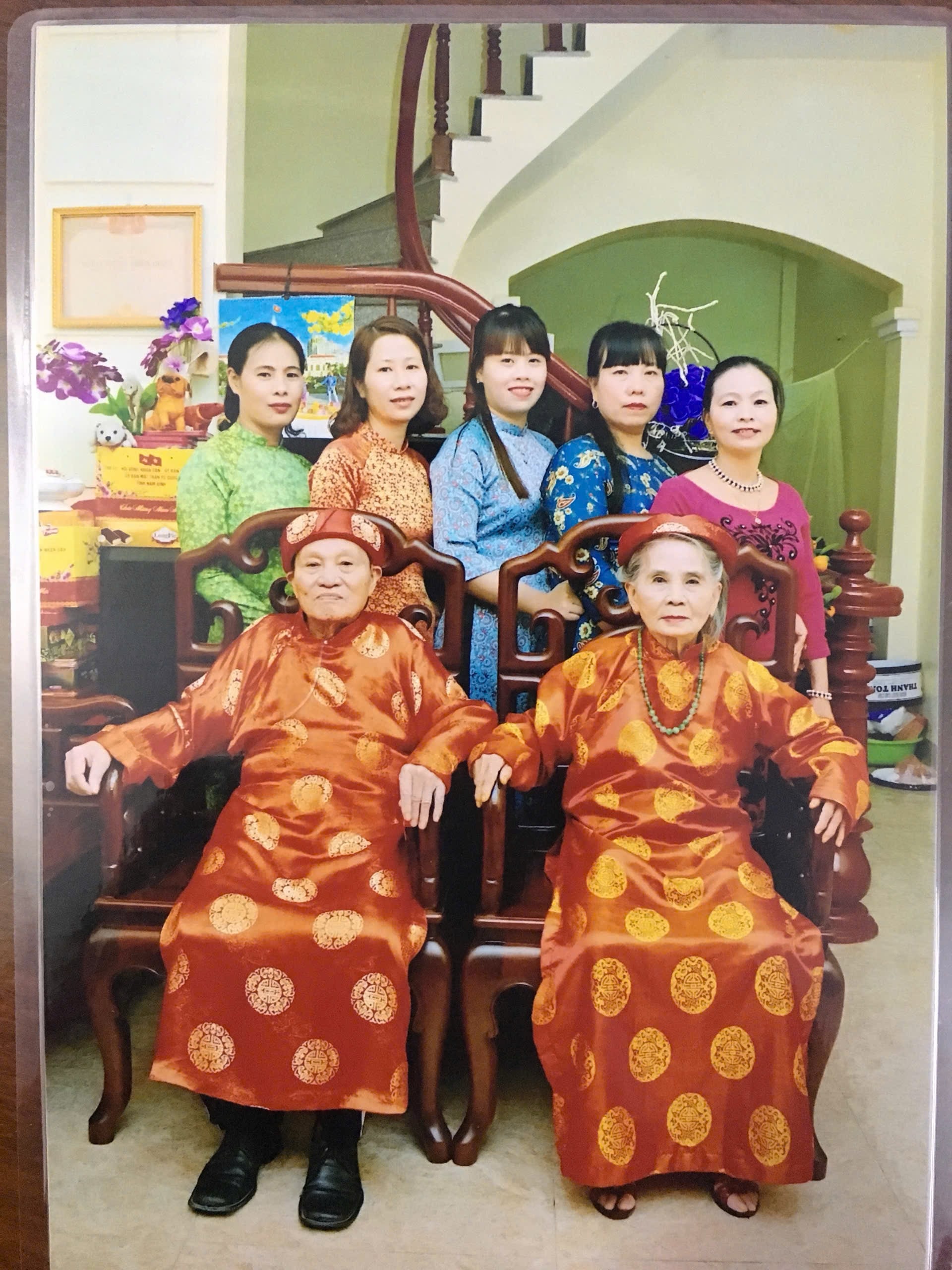 Gia đình "độc lạ" Việt Nam với văn hóa không giống ai, dâu rể các thế hệ mới đến đều choáng váng rồi... "nghiện" lúc nào không hay!- Ảnh 6.